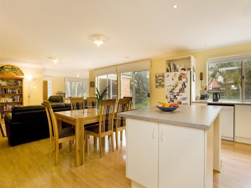 10-11 Warrenbeen Court BARWON HEADS VIC, Barwon Heads - Thumbnail 3