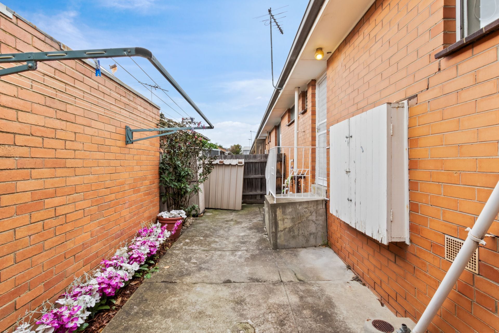 Low Maintenance, High Appeal, Ideally Located