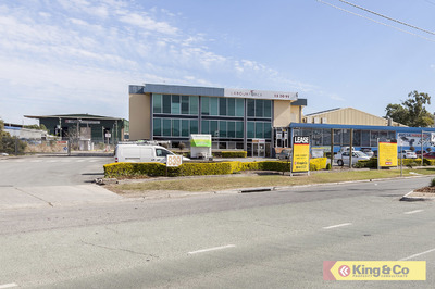 REAR OFFICE ON BEAUDESERT ROAD!