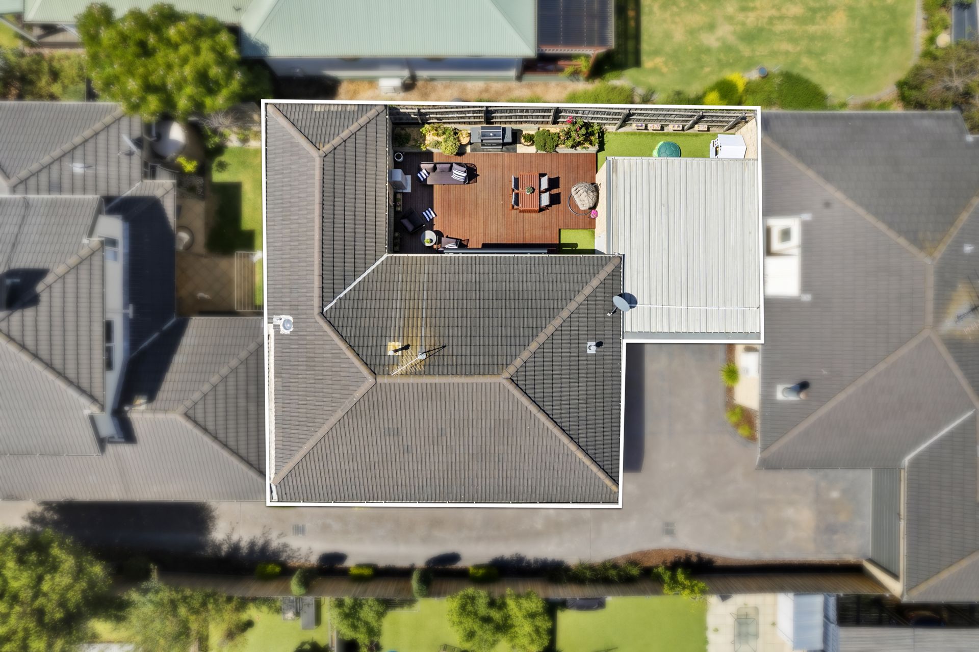 2/10 Millicent Avenue, Carrum OBrien Real Estate