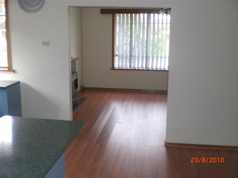 Spacious Living in a Quiet Location!