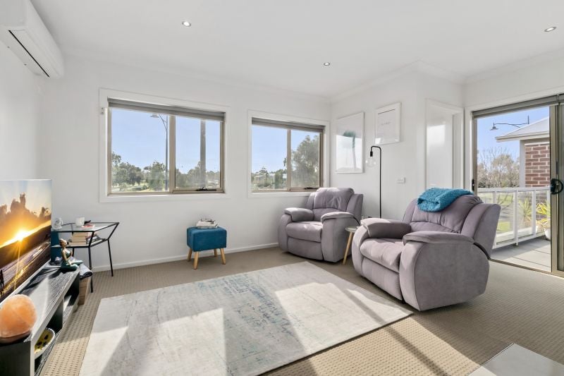 236 Marathon Boulevard, Craigieburn