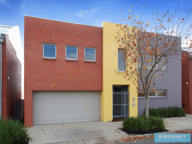 6 Caulfield Lane, Caroline Springs - Thumbnail 2