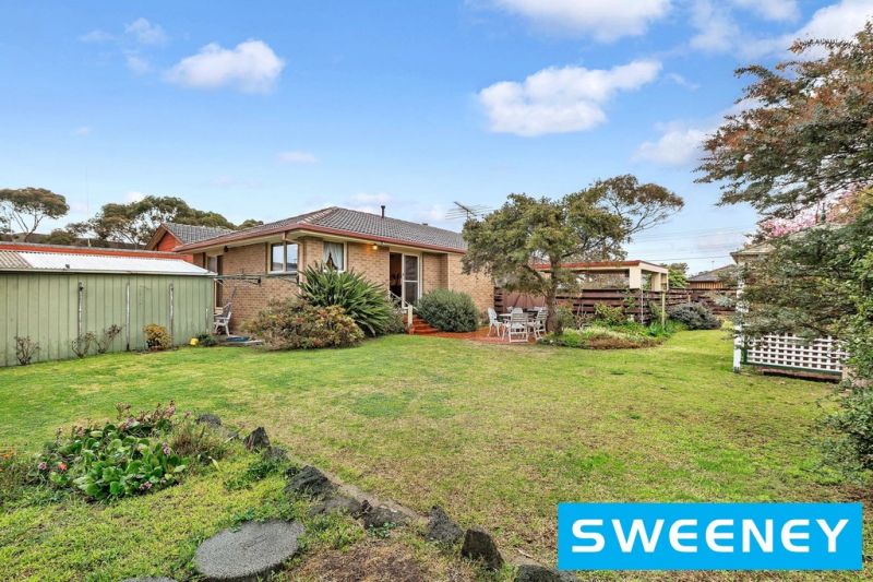 12 McIntyre Drive, Altona - Thumbnail 6