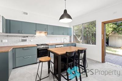 RECENTLY UPDATED GENEROUS FOUR BEDROOM FAMILY HOME IN PRIME LOCATION