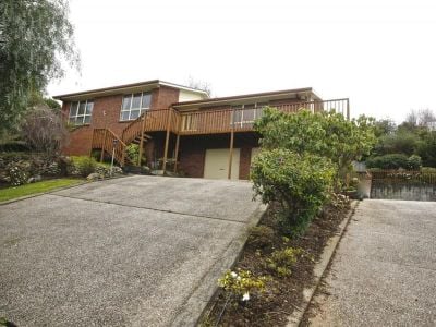 18 Kywong Crescent, West Ulverstone, West Ulverstone - Thumbnail 3