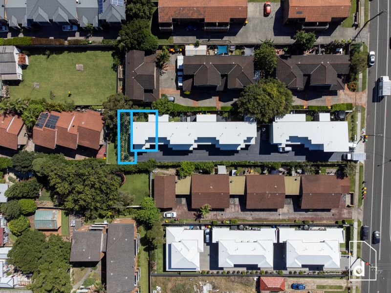 Sold property 745000 for 8/26 Pioneer Road Bellambi , NSW 2518