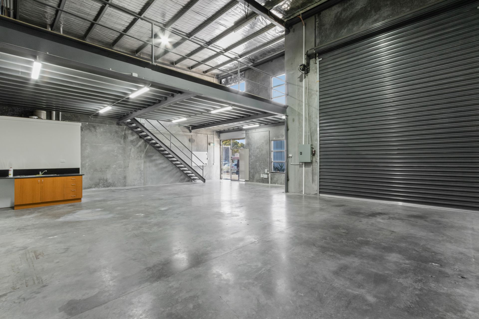 Real Estate For Commercial Sale 3/50 Heaths Court Mill Park , VIC