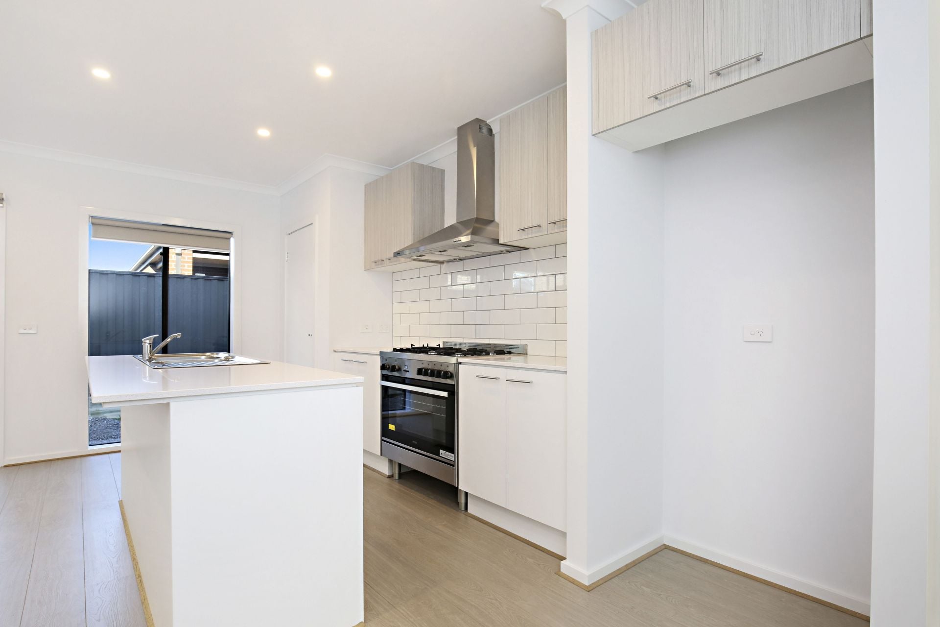 STYLISH & COMFORTABLE LIVING