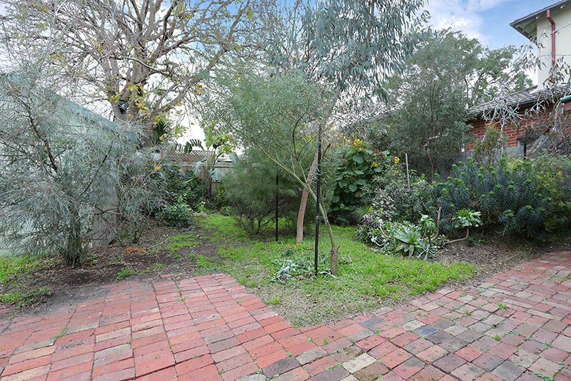 10 Tantram Avenue, St Kilda East - Thumbnail 8