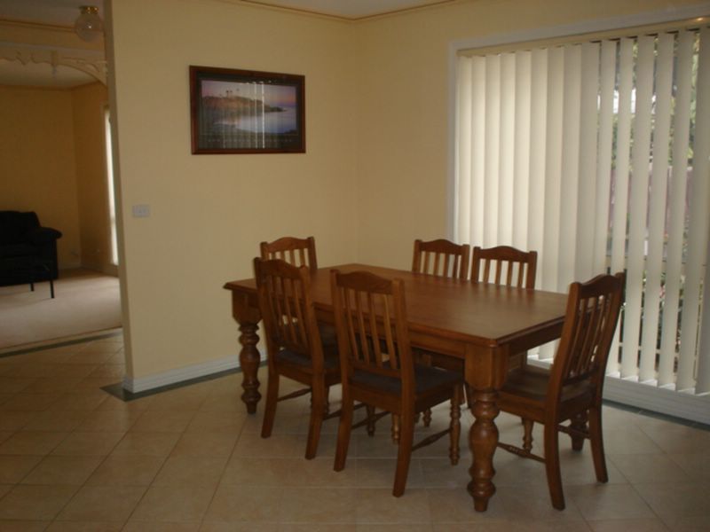 Conveinent Two Bedroom Unit
