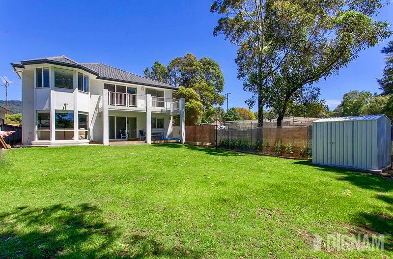 25 Railway Parade, Woonona NSW