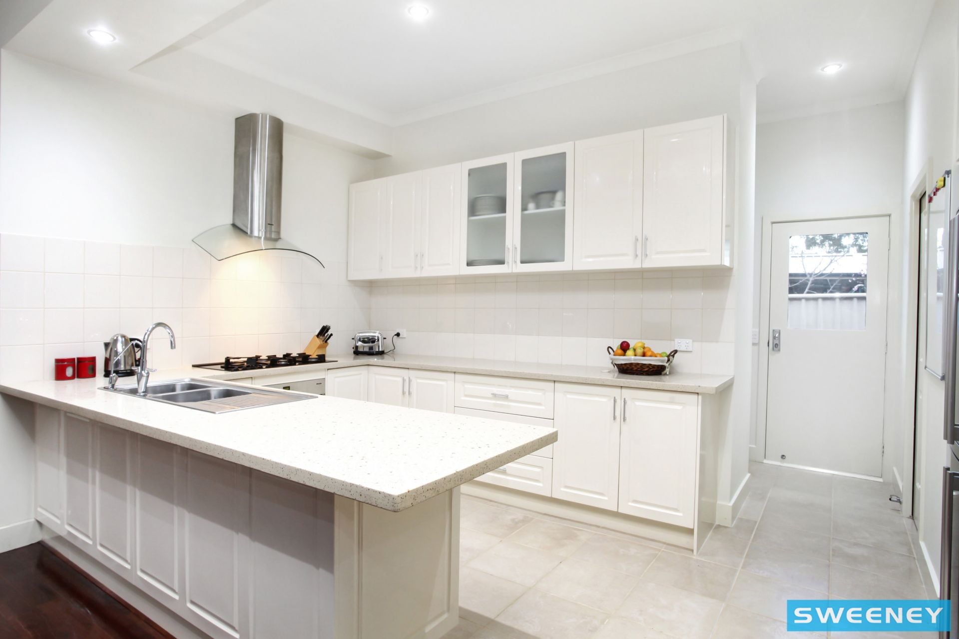 27 Blenheim Way, Caroline Springs - Thumbnail 4