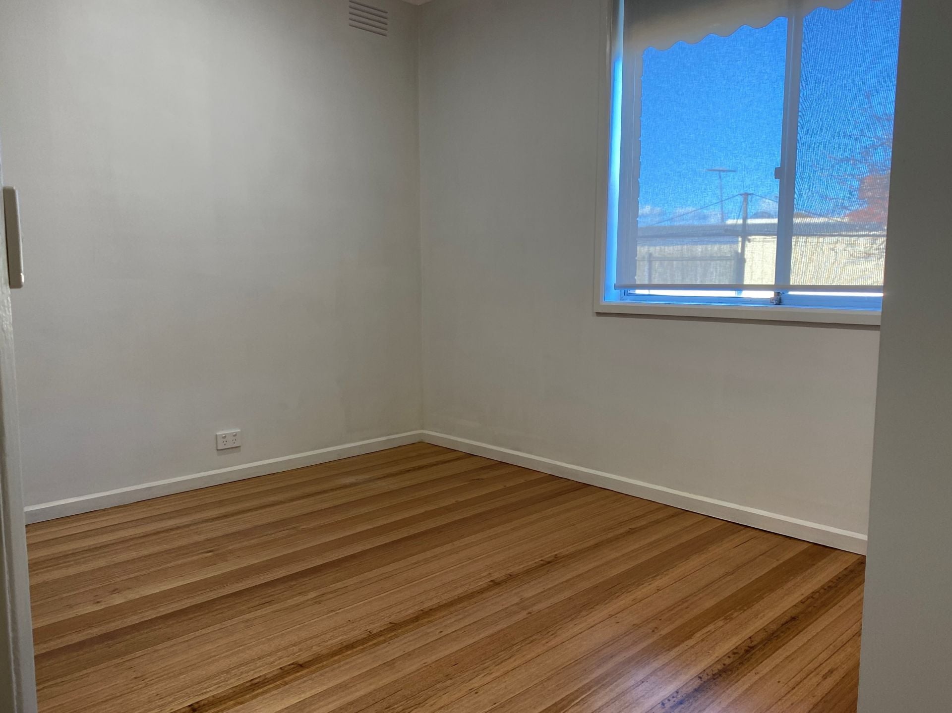 RENOVATED GEM  **UNDER APPLICATION**