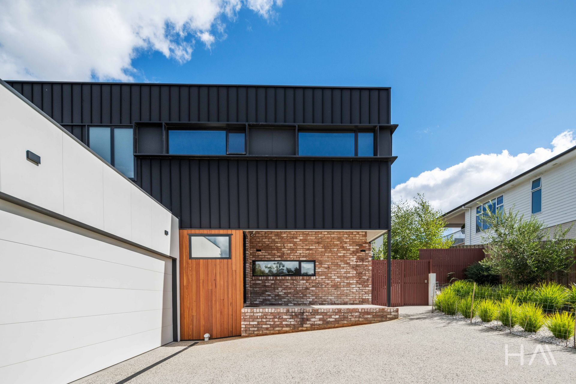 44 Ridgeview Crescent Riverside, Riverside - Thumbnail 3
