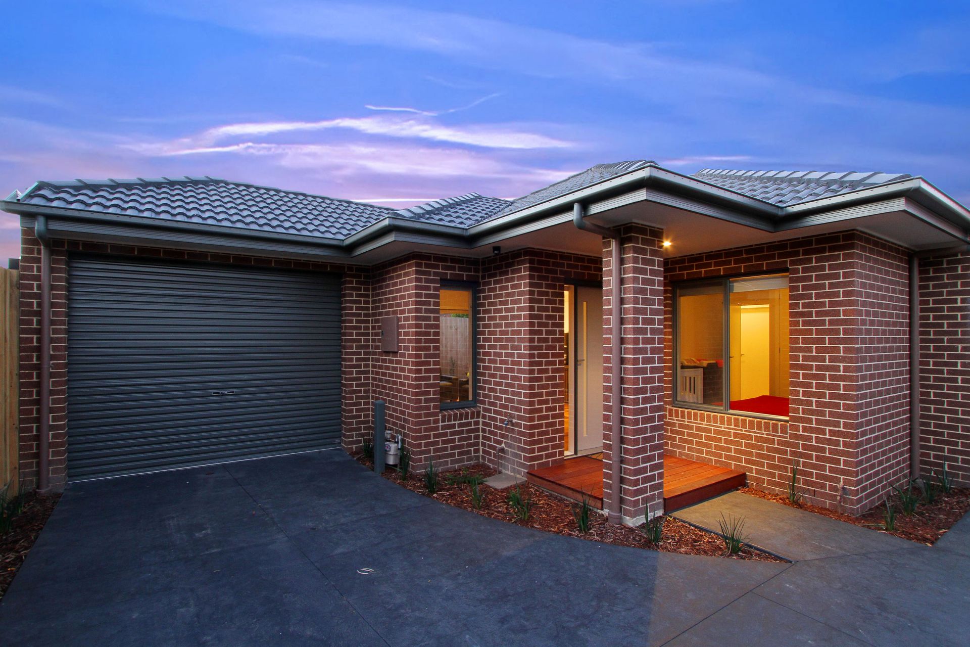 Stylish, Sophisticated And Superb Location
