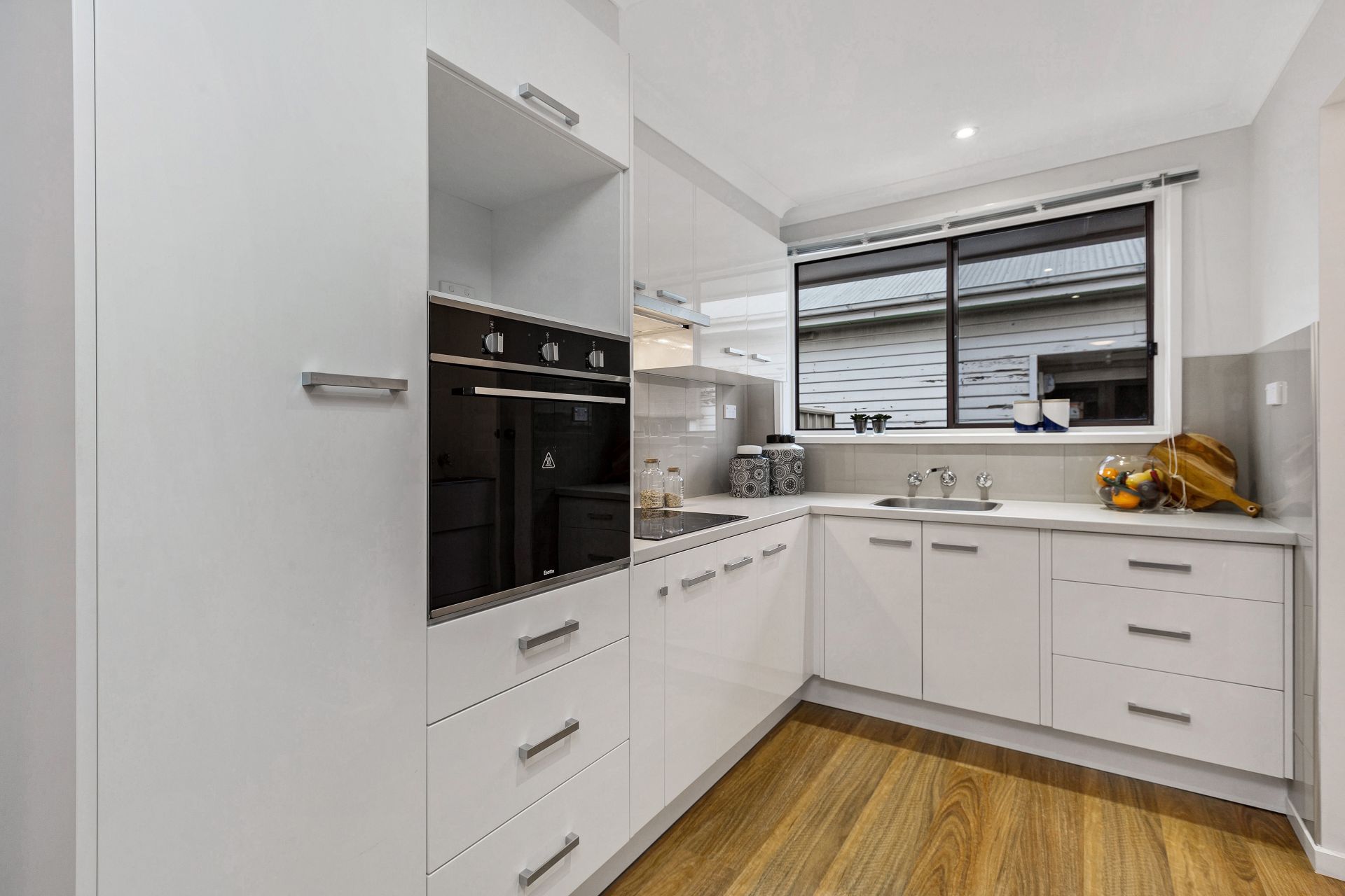 2/51-53 Alma Street, West Footscray - Thumbnail 8