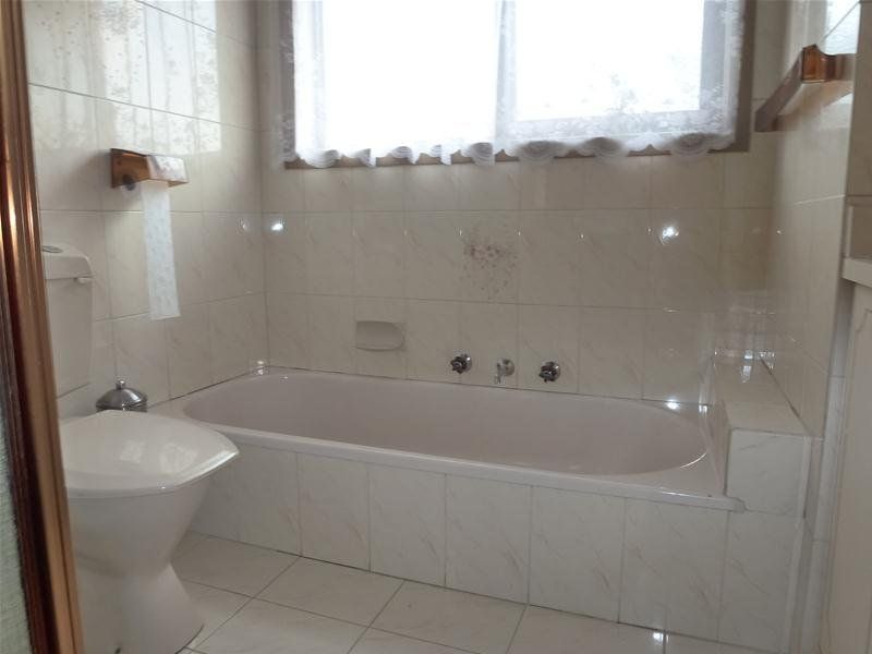 SPACIOUS 2 BEDROOM UNIT