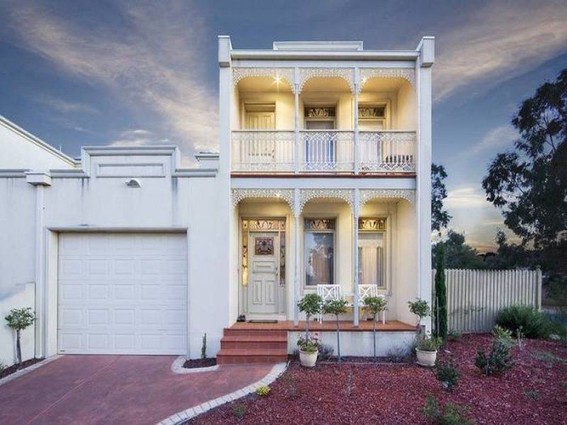12 Catalina Court, Point Cook - Thumbnail 2