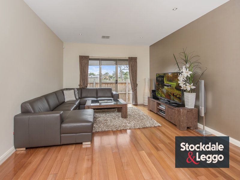 9 Embling Avenue SOUTH MORANG, South Morang - Thumbnail 7