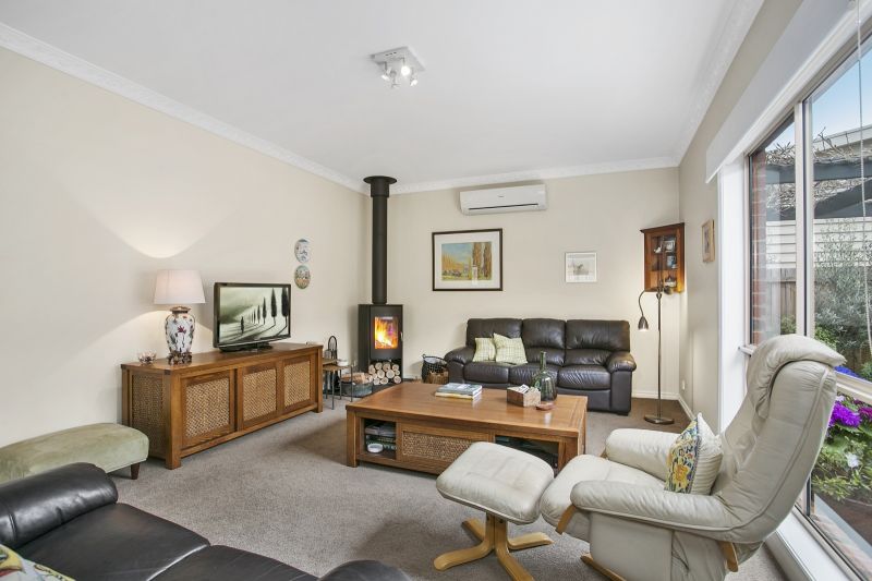 10 Christopher Court Ocean Grove VIC, Ocean Grove - Thumbnail 5
