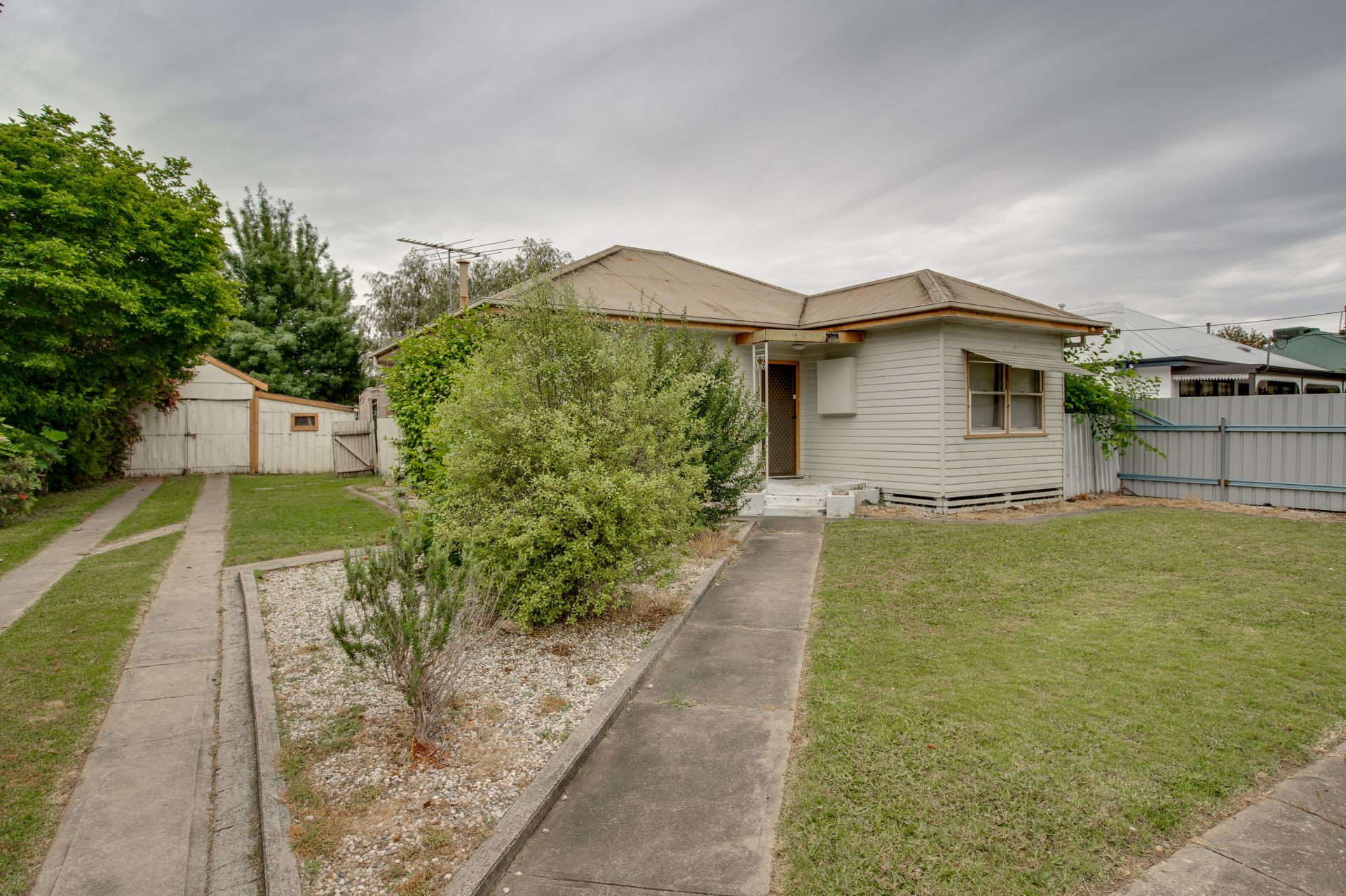 1095 Waugh Road, North Albury Gilson Yonson Real Estate
