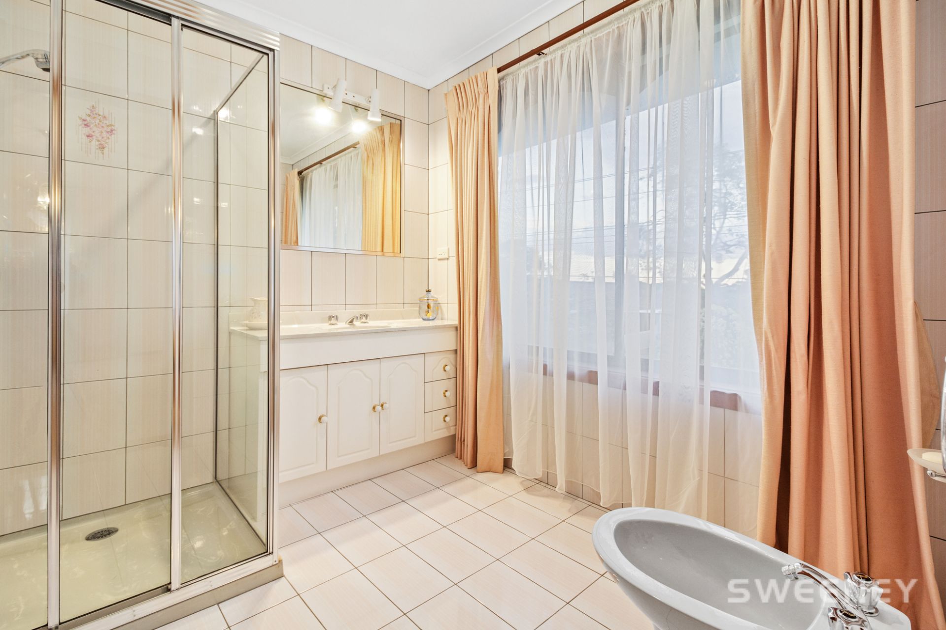 16 Alma Avenue, Altona Meadows - Thumbnail 5