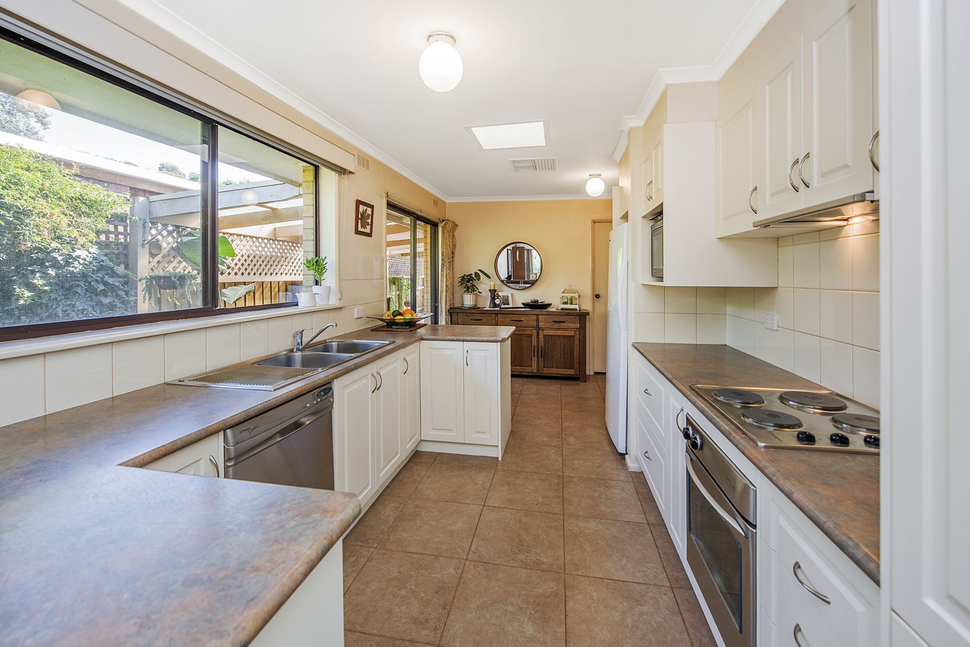 6 Brendan Street Mernda, Mernda - Thumbnail 8