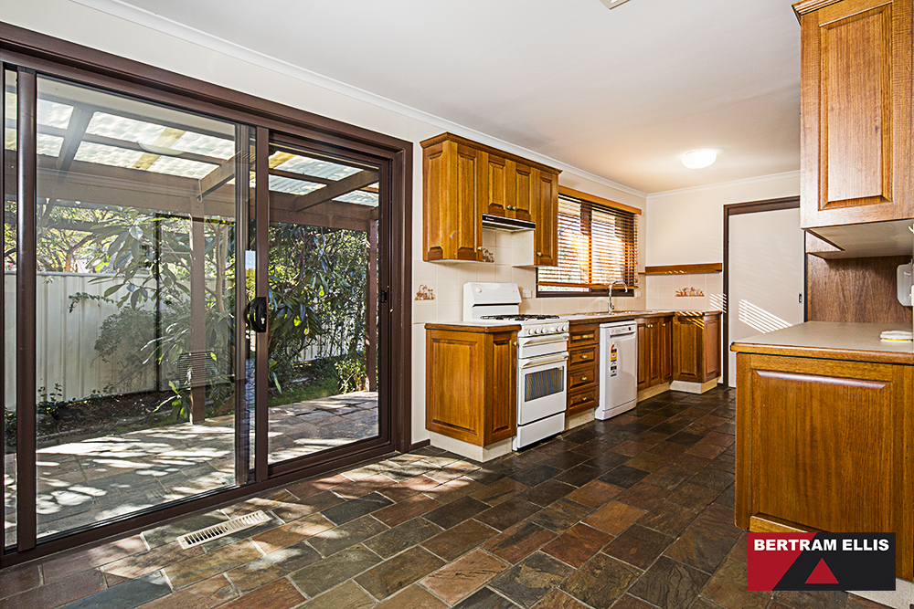 225 Namatjira Drive, Fisher - Thumbnail 5