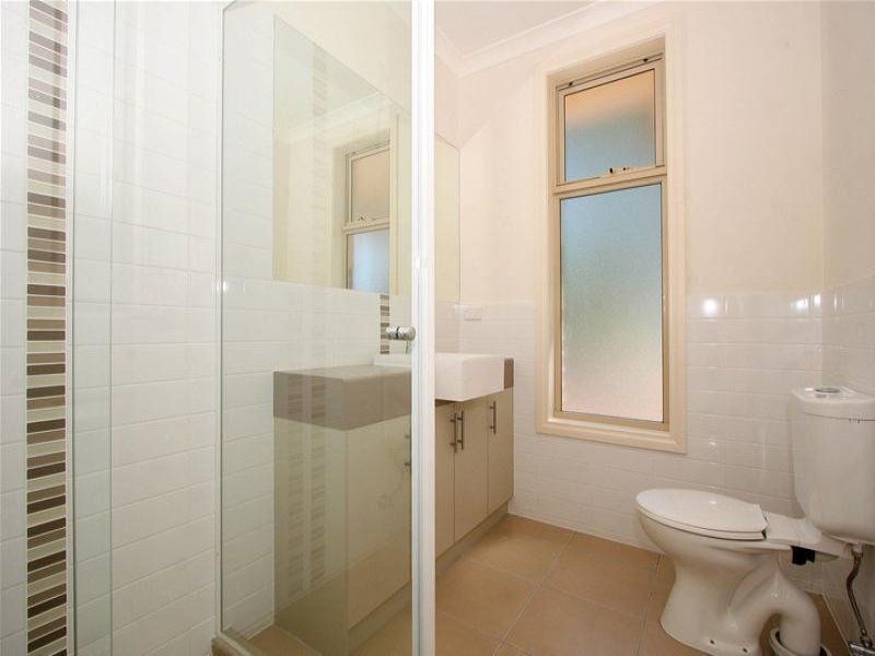 IDEAL LOCATION!