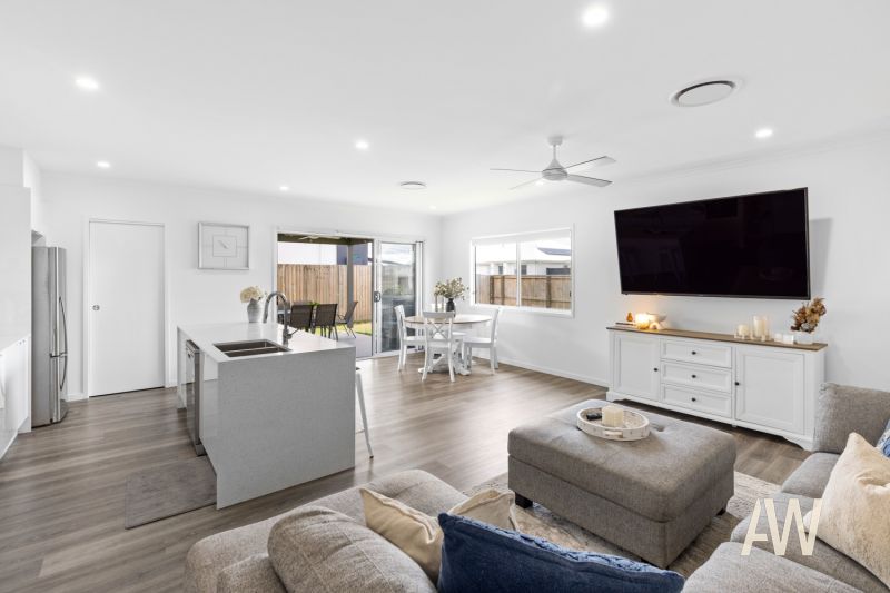 22 Makepeace Crescent Banya QLD, Banya - Thumbnail 2