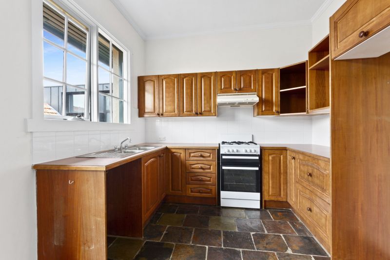 3/17 Foster Street, St Kilda - Thumbnail 3