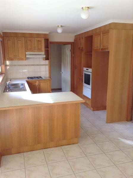 Spectacular and Spacious Home!! *** INSPECTION THURSDAY 17TH JULY AT 4:30-4:45PM ***