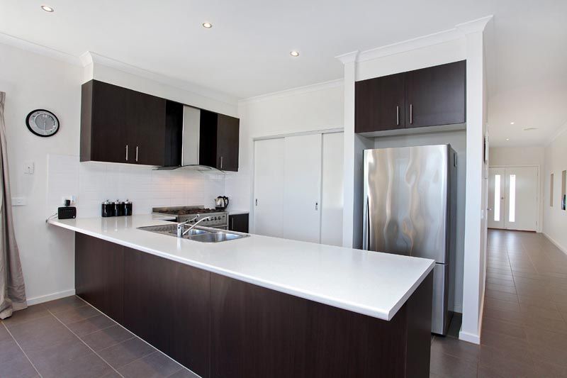 21 Asthima Way, Caroline Springs - Thumbnail 3