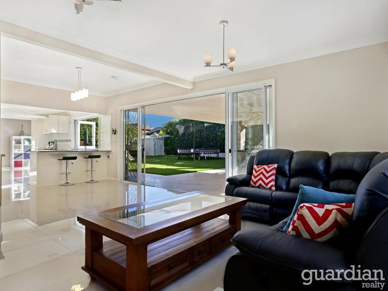 8 Squire Place CASTLE HILL NSW, Castle Hill - Thumbnail 4