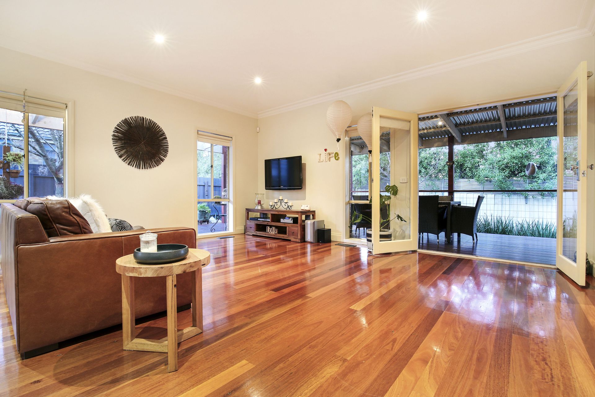 Prestige Living in Stunning Rivergum
