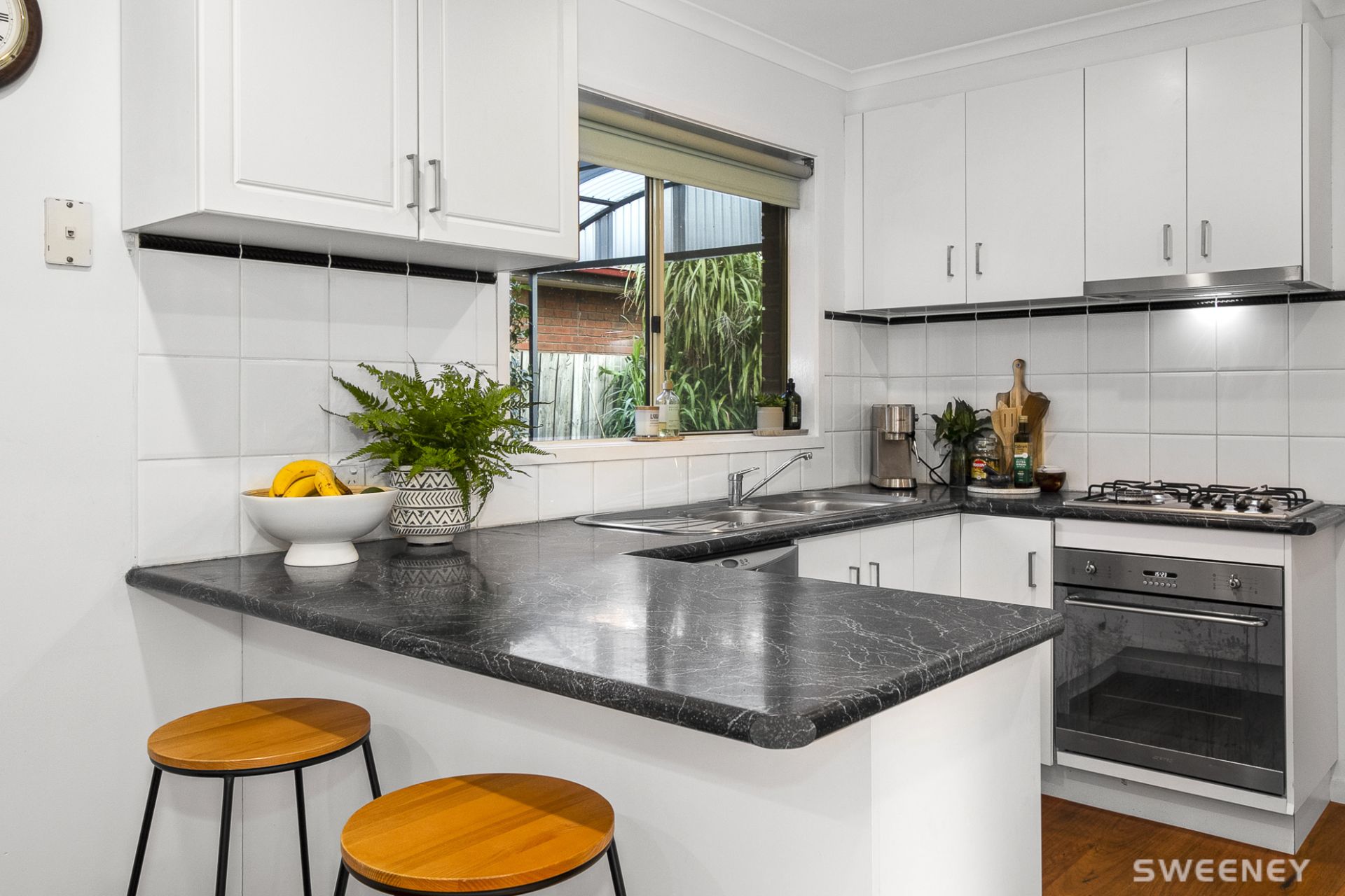 27 Newham Way, Altona Meadows - Thumbnail 5