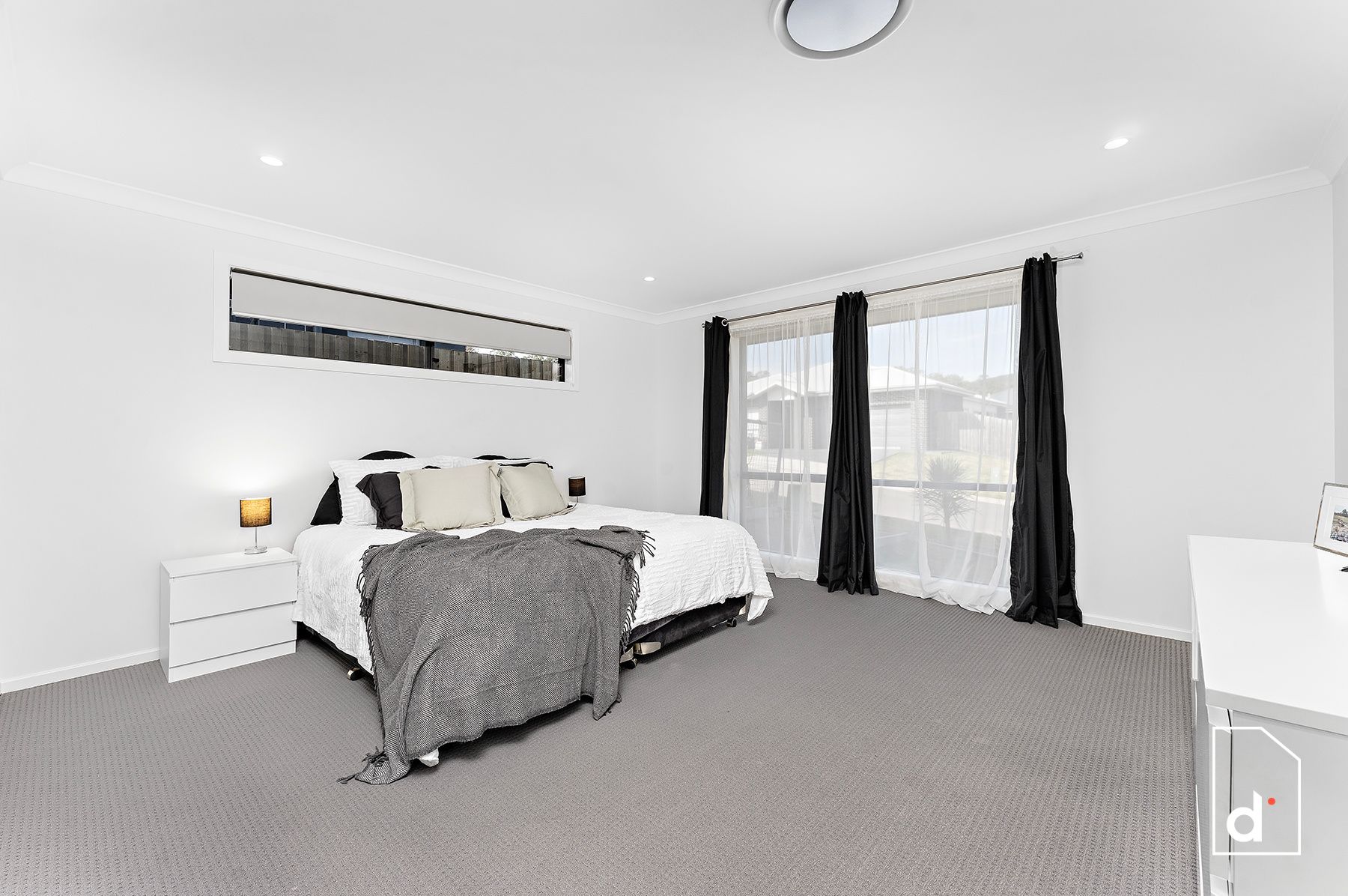 8 Huskisson Street, Tullimbar NSW