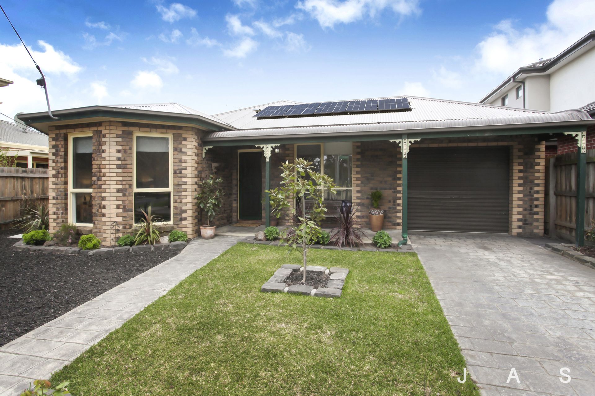 1 Challis Street Newport VIC, Newport - Thumbnail 2