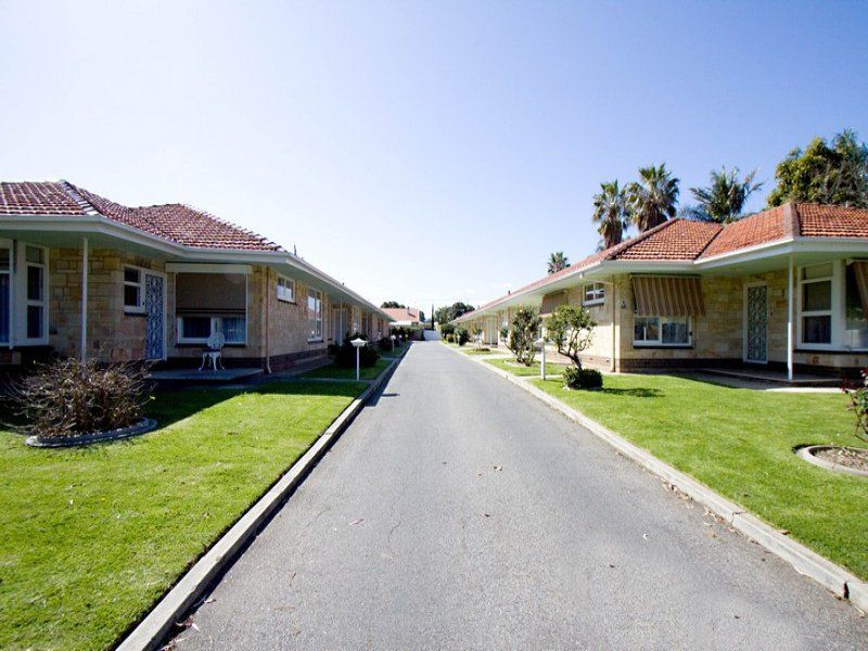 2/48 Partridge Street Glenelg 5045