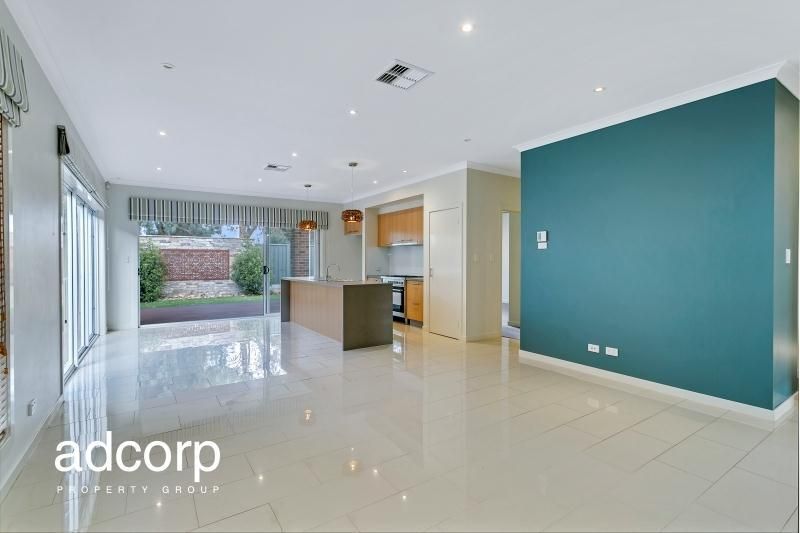 7 Roxburgh Crescent Blakeview SA, Blakeview - Thumbnail 4