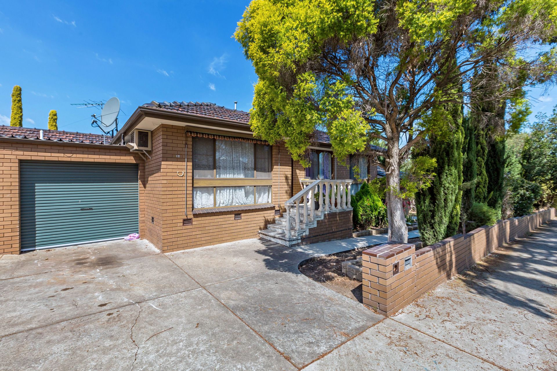 1/12 Hatfield Court, West Footscray - Thumbnail 3