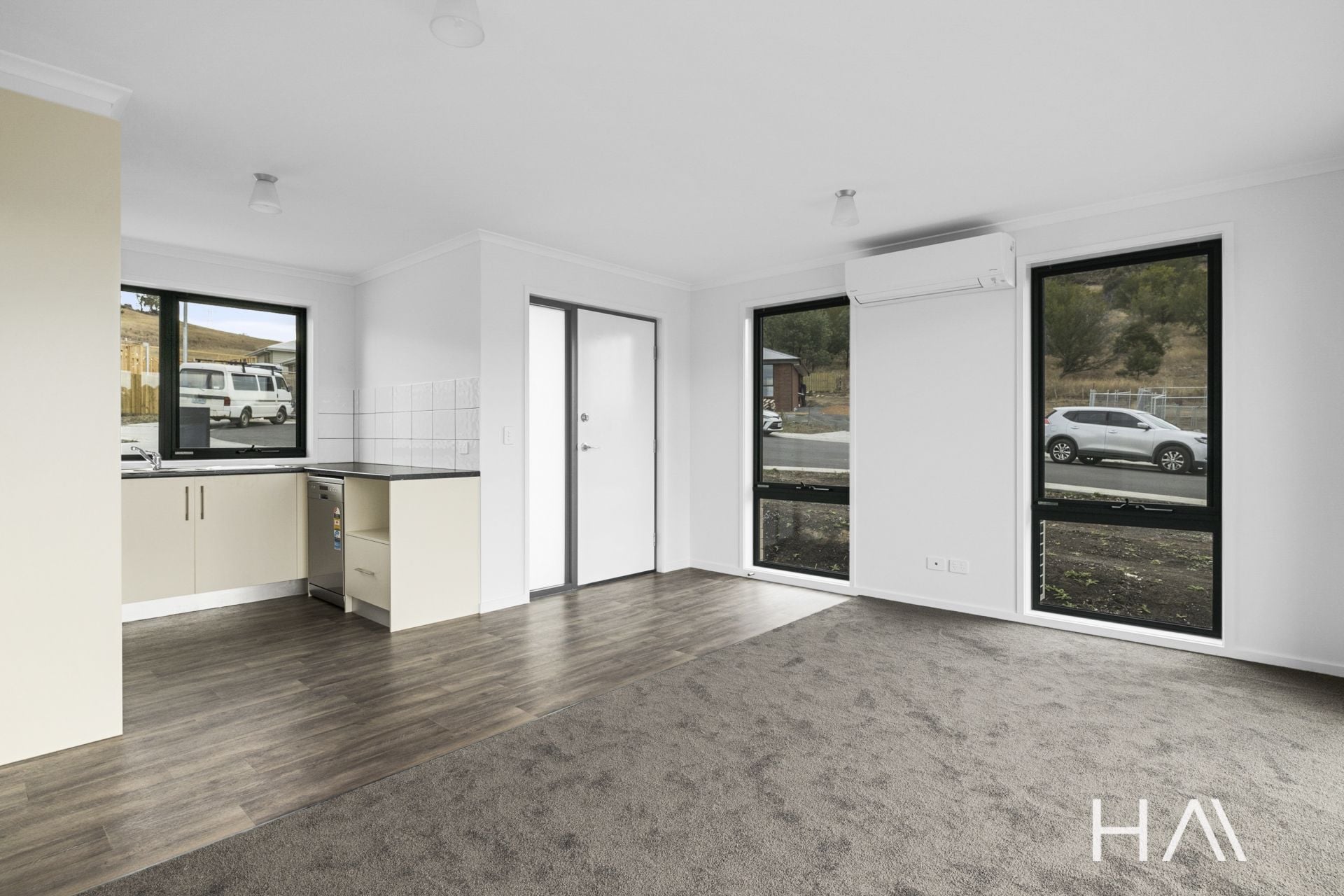 2/1 Statesman Court Sorell, Sorell - Thumbnail 3