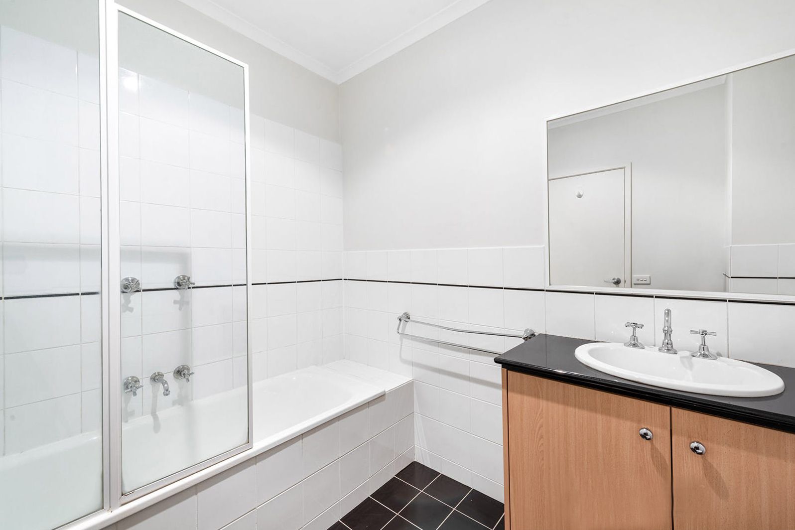 13/18 Mawbey Street Kensington VIC, Kensington - Thumbnail 5