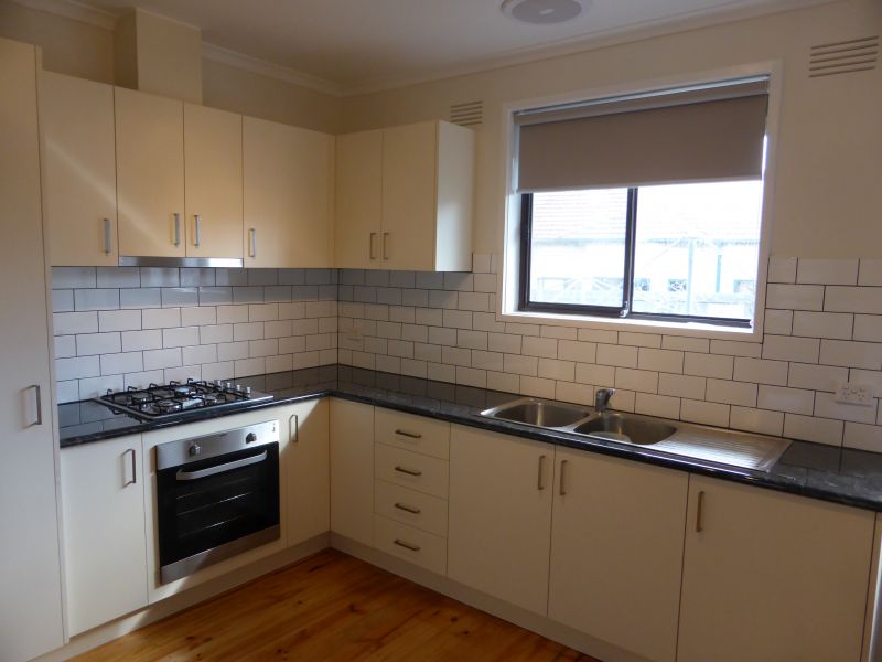 4/77 Collins Street, Thornbury