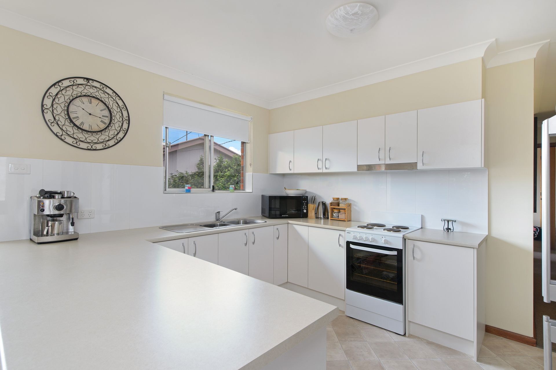 28 Hastings River Drive Port Macquarie NSW, Port Macquarie - Thumbnail 3