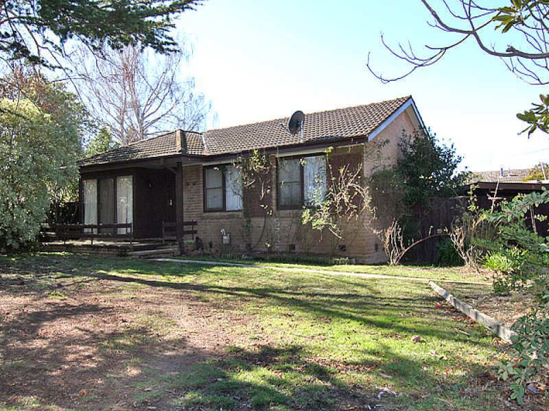 6 Olympus Way, Lyons - Thumbnail 2