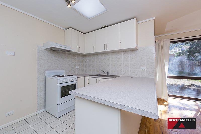 24 McConnel Crescent, Kambah - Thumbnail 5