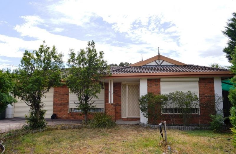 12 Healey Drive, Epping