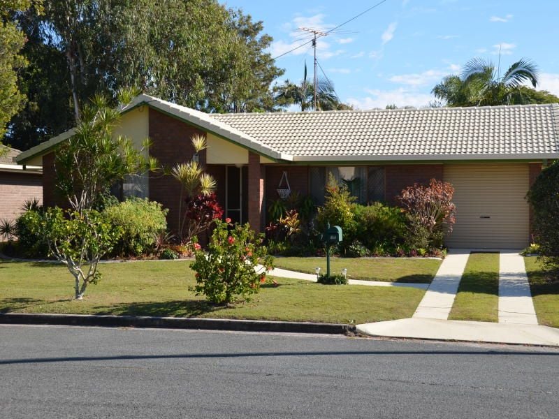 7 Sunbird Chase PARREARRA QLD, 7 Sunbird Chase Parrearra - Thumbnail 2